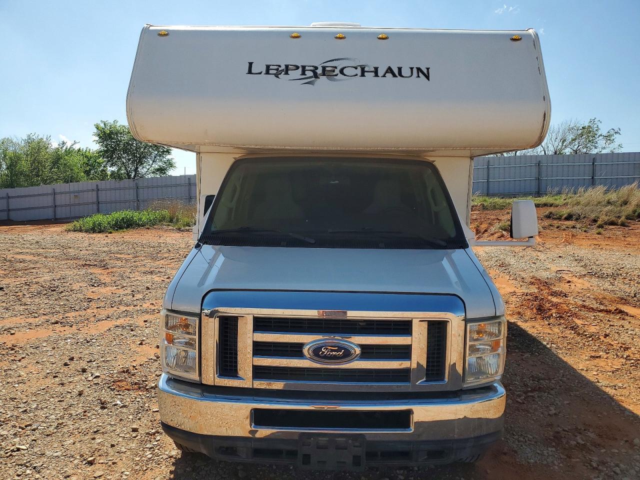 2012 Coachmen Leprechaun RV