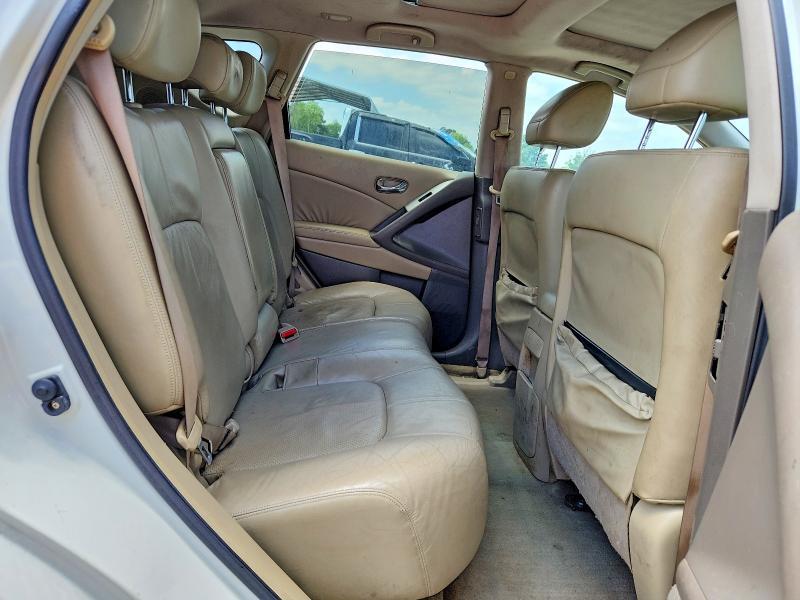 2010 Nissan Murano s
