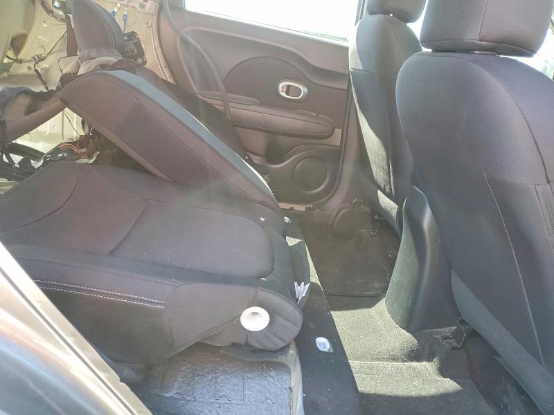 2017 KIA Soul Base