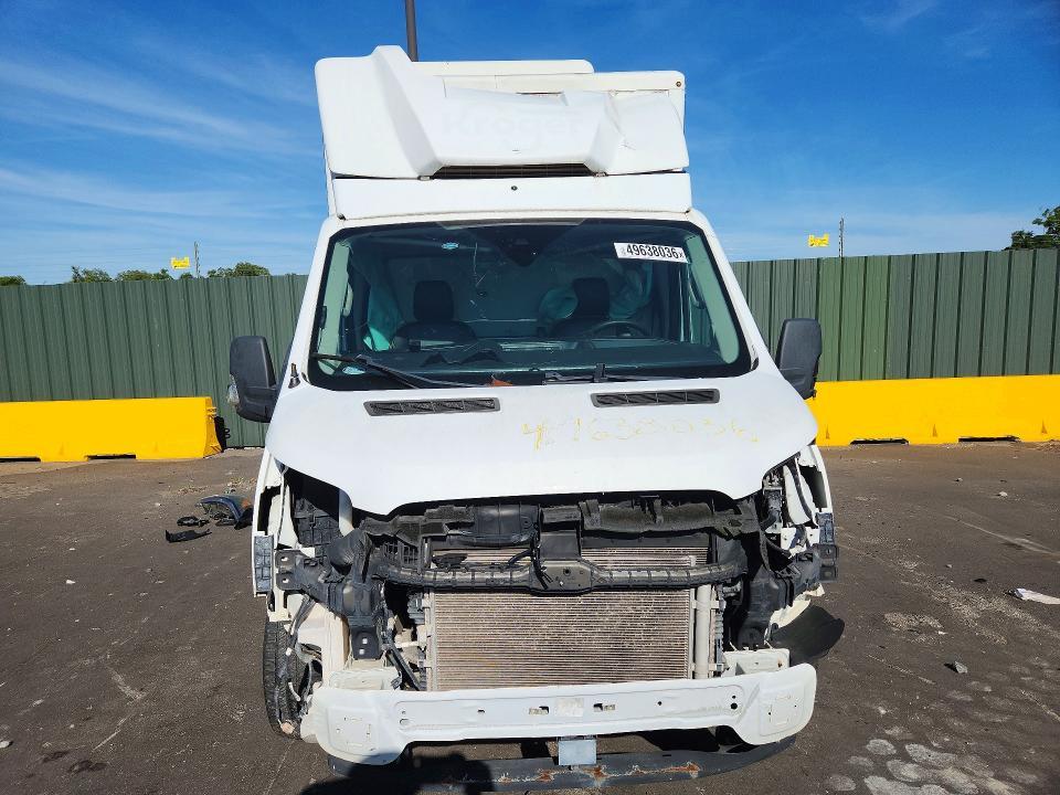 2020 Ford Transit Delivery Truck