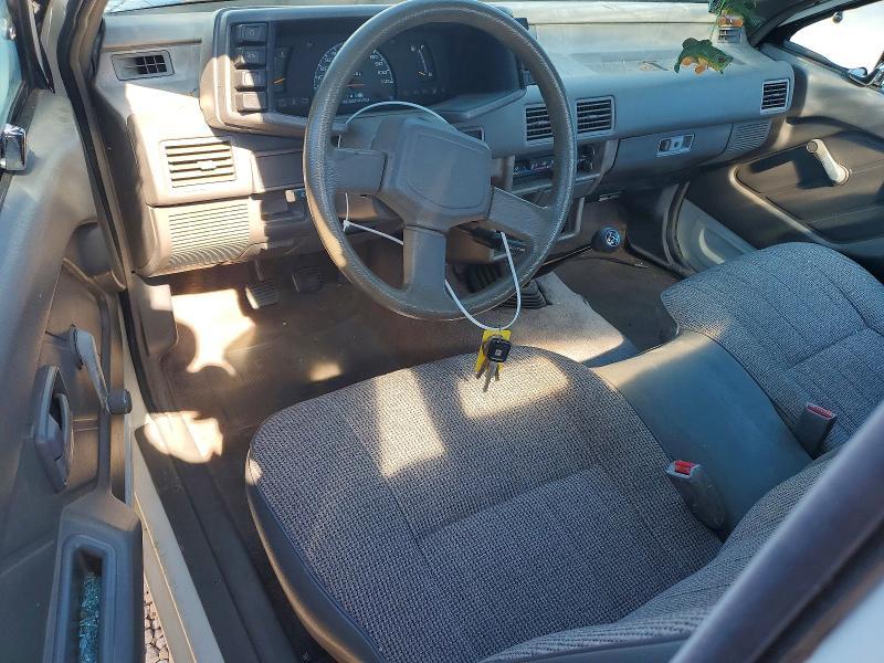 1992 Isuzu Conventional Short Wheelbase