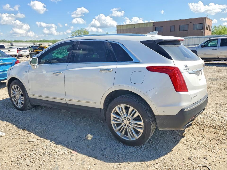 2018 Cadillac XT5 Premium Luxury