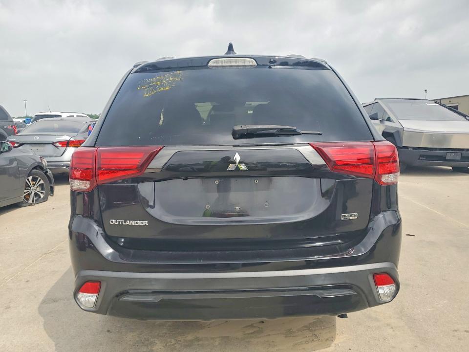 2020 Mitsubishi Outlander se