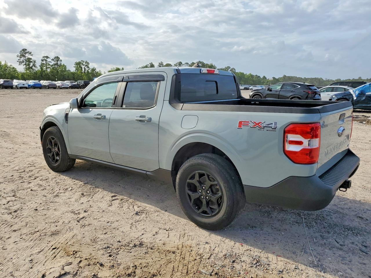 2023 Ford Maverick XL