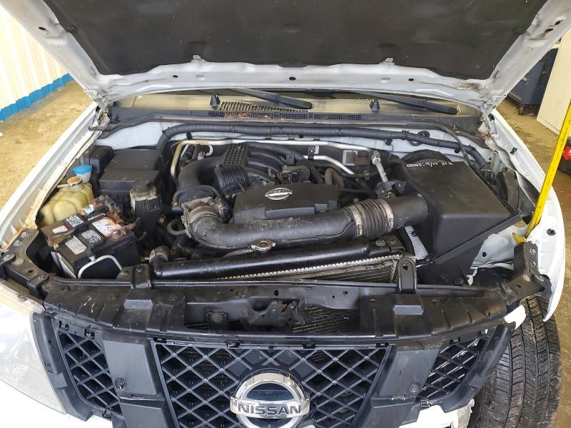 2015 Nissan Frontier SV V6