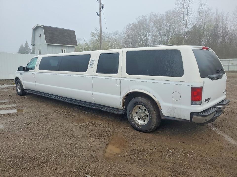 2004 Ford Excursion XLT