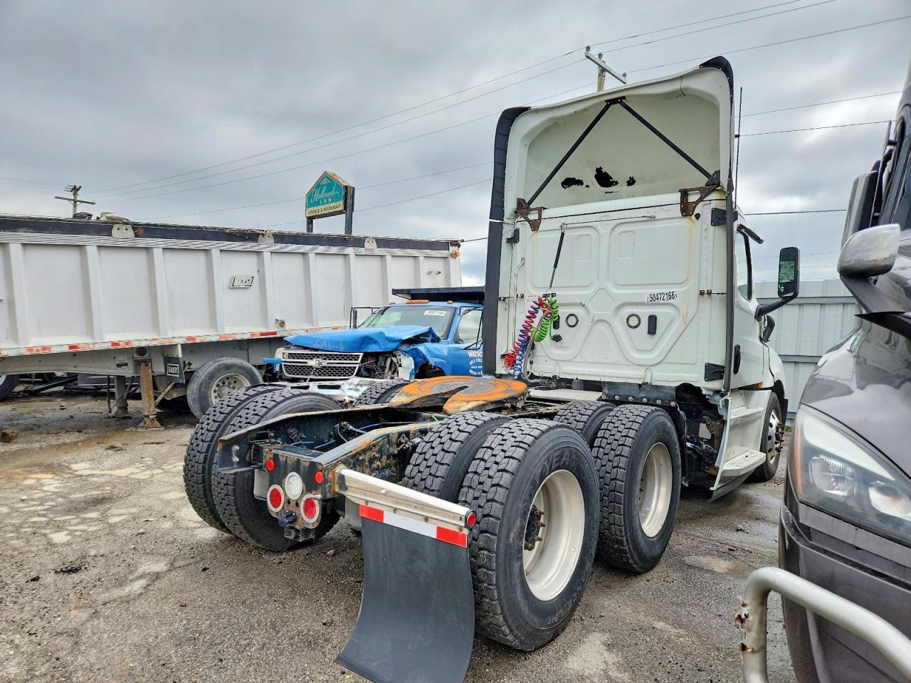2019 Freigliner 2019 Freightliner Cascadia 126 Semi Truck