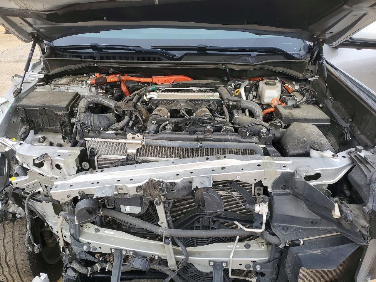 2023 Toyota Tundra Platinum HV