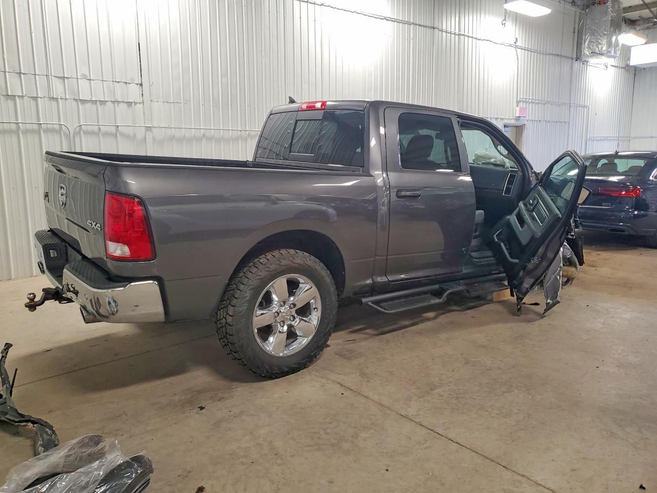 2019 Dodge RAM 1500 Classic SLT