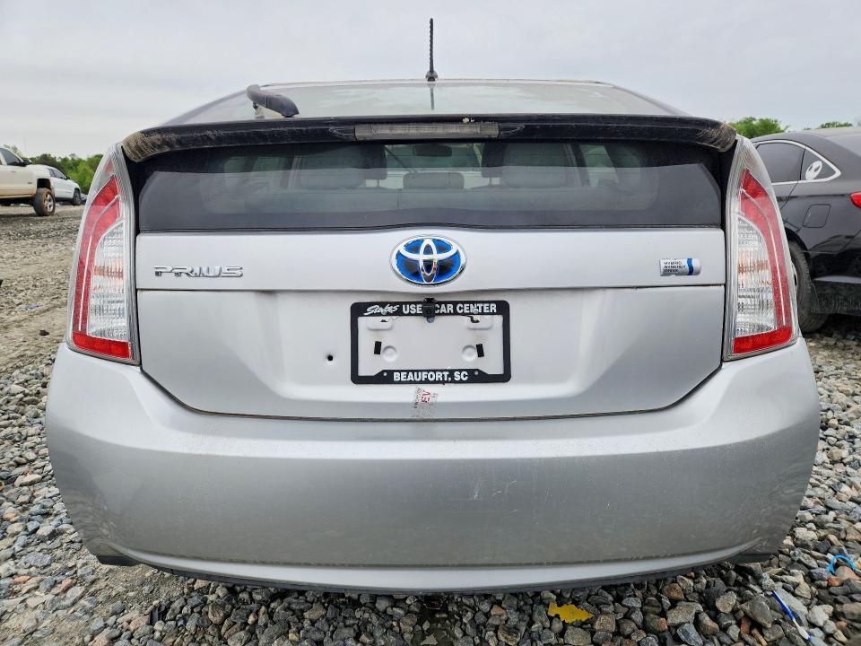 2014 Toyota Prius two