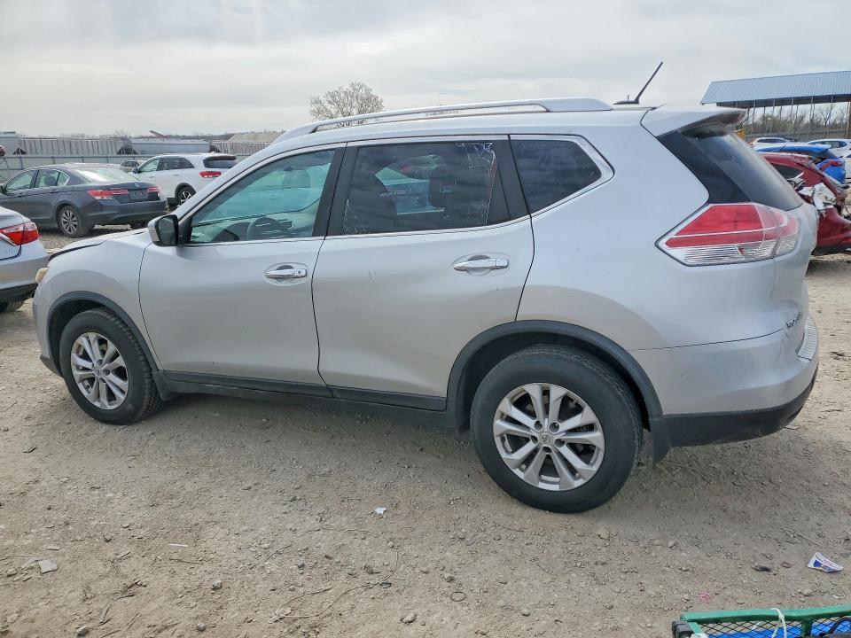 2015 Nissan Rogue sv