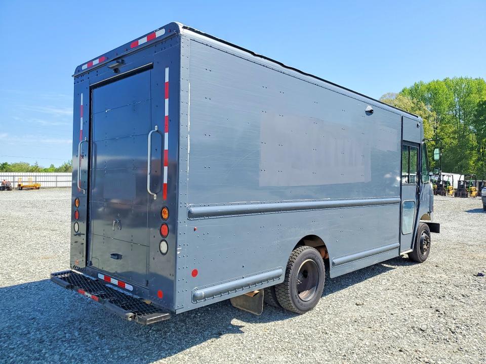 2020 Freightliner Chassis M Line WALK-IN Van