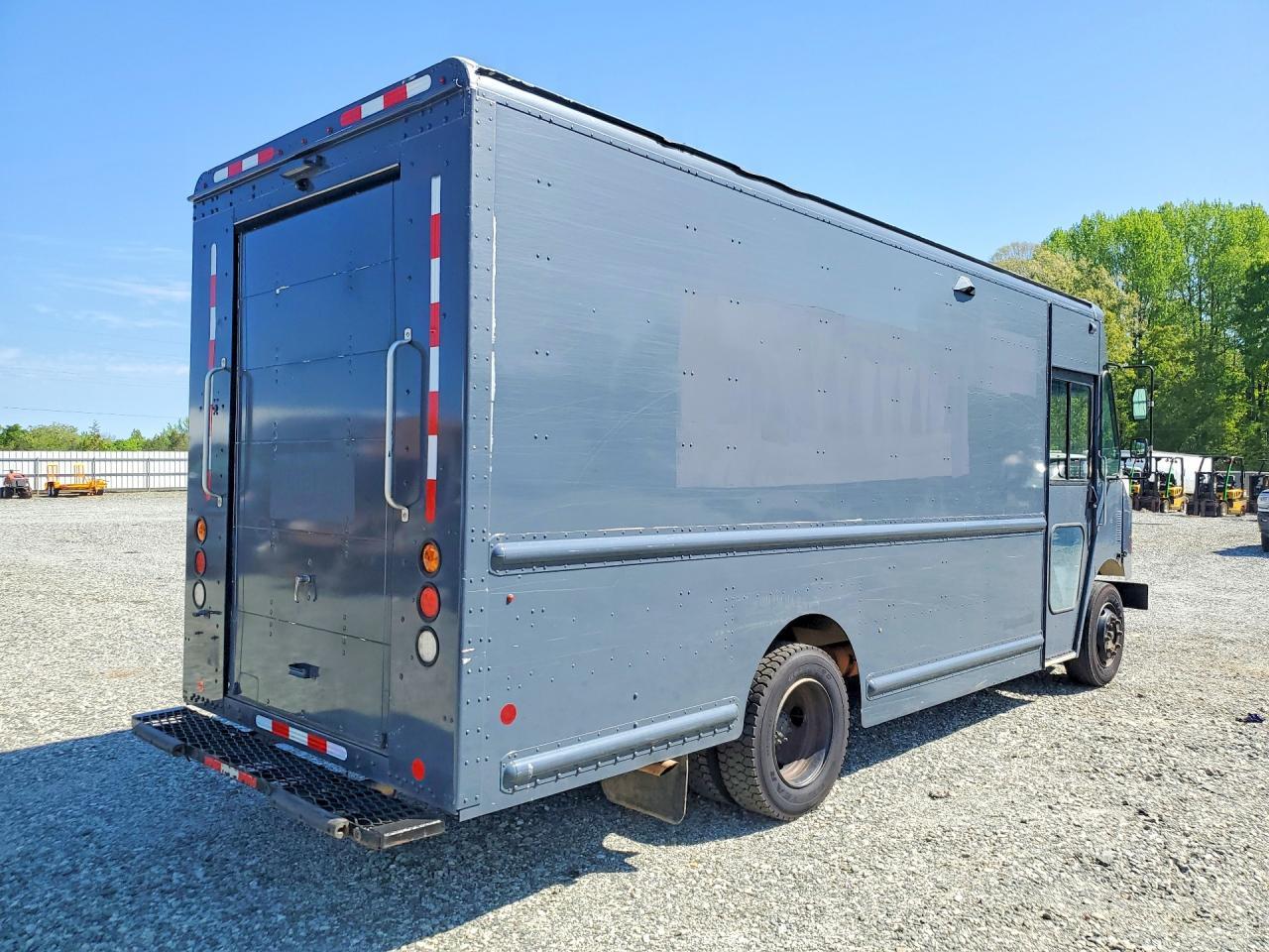 2020 Freightliner Chassis M Line WALK-IN Van