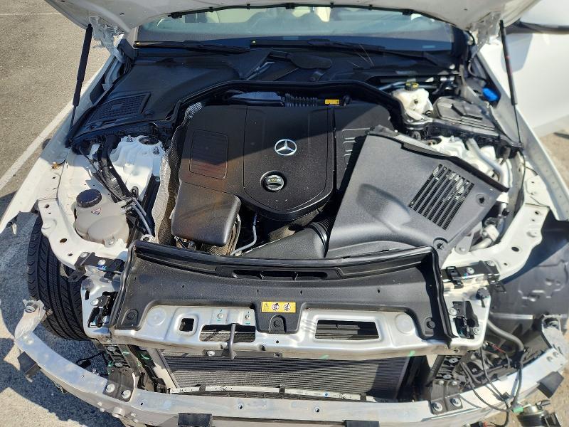 2023 Mercedes-Benz C300