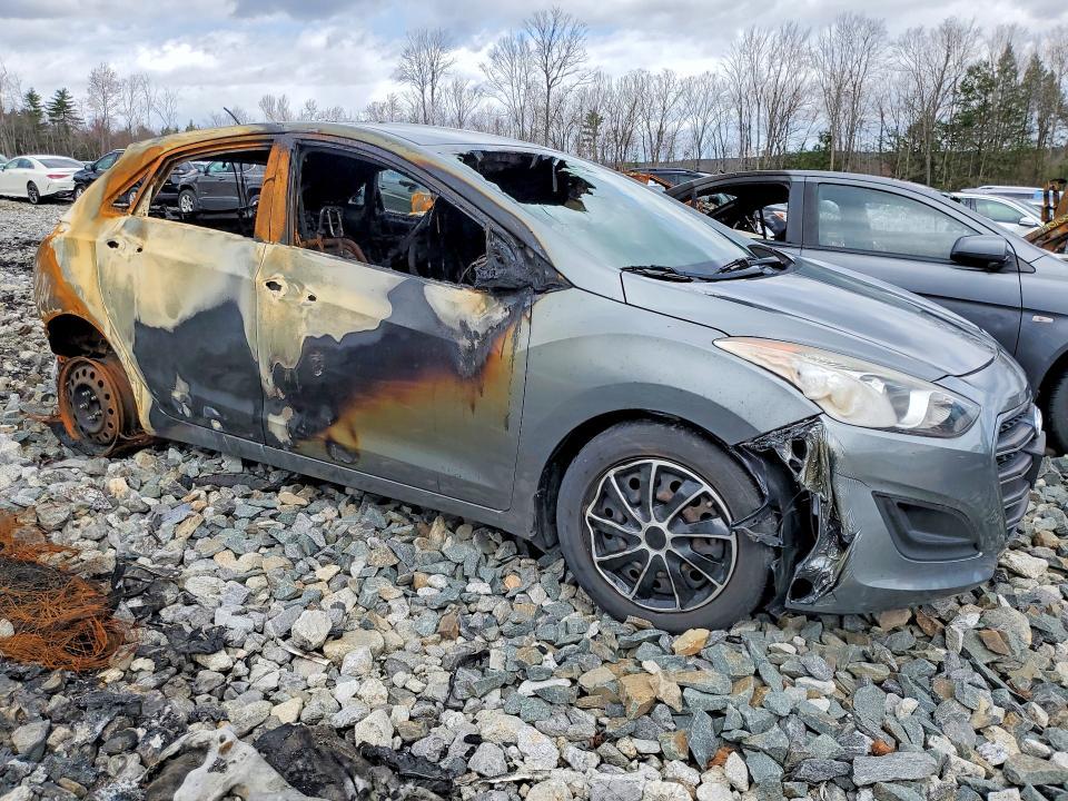 2017 Hyundai Elantra gt Base