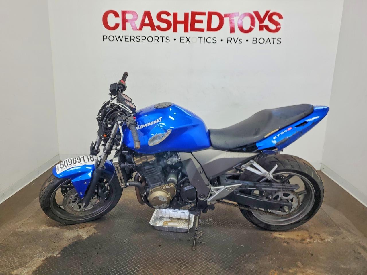 2005 Kawasaki ZR750 K1
