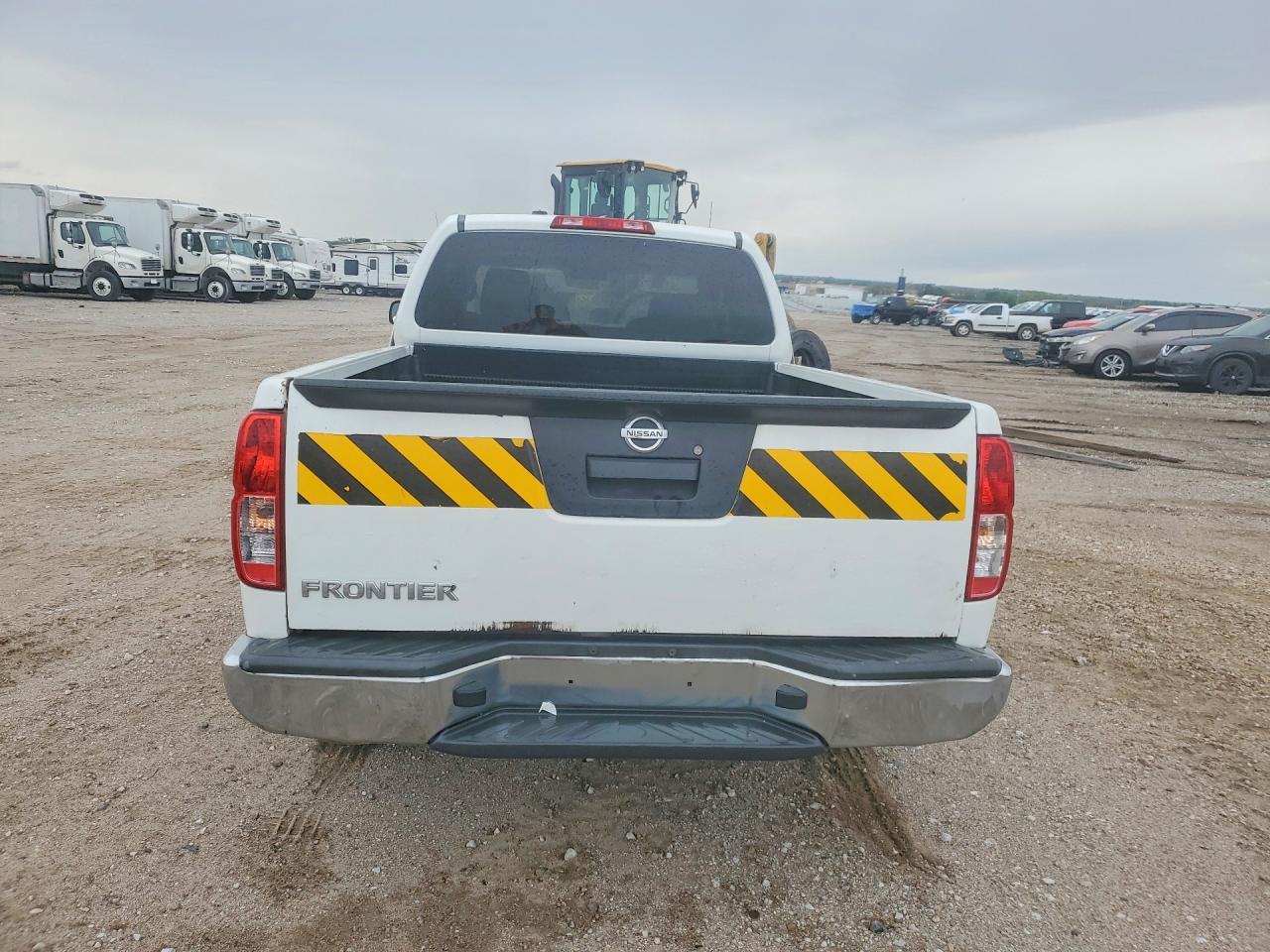 2013 Nissan Frontier S