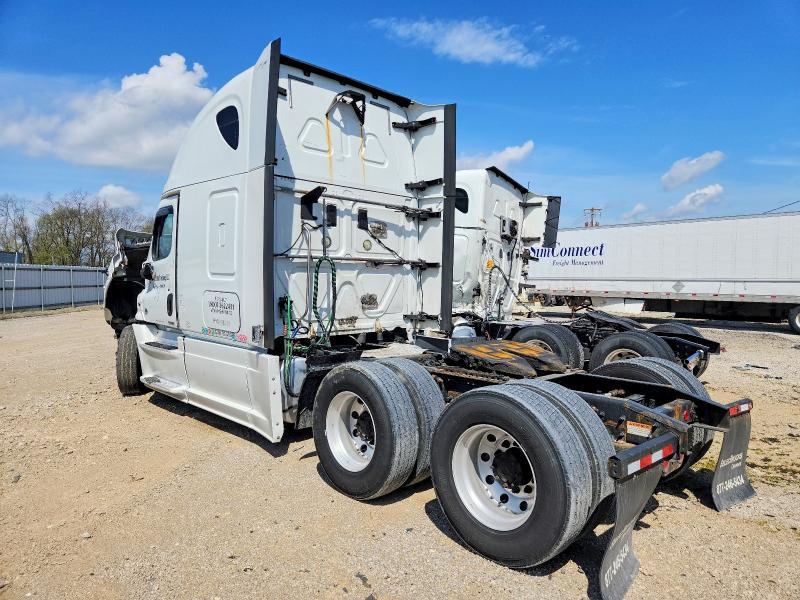 2017 Freightliner Cascadia 125