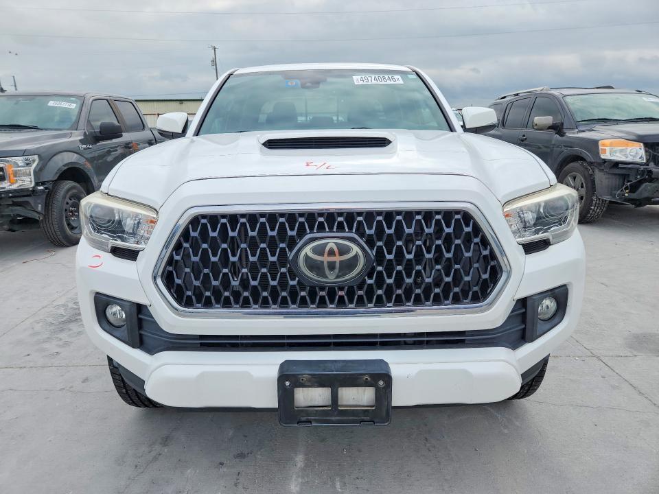 2018 Toyota Tacoma trd Sport