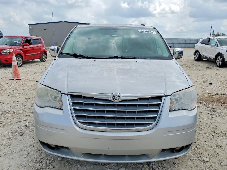 2010 Chrysler Town & Country Touring Plus