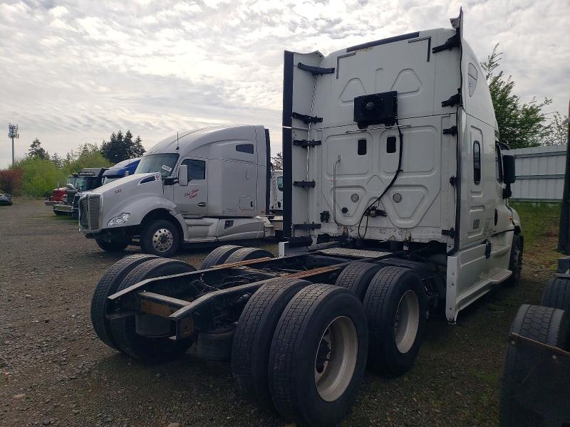 2016 Freigliner 2016 Freightliner Cascadia 125