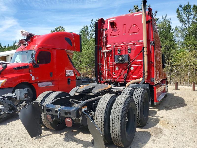 2011 Freigliner 2011 Freightliner Cascadia Semi Truck