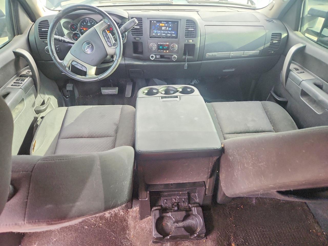 2011 Chevrolet Silverado C1500 LT
