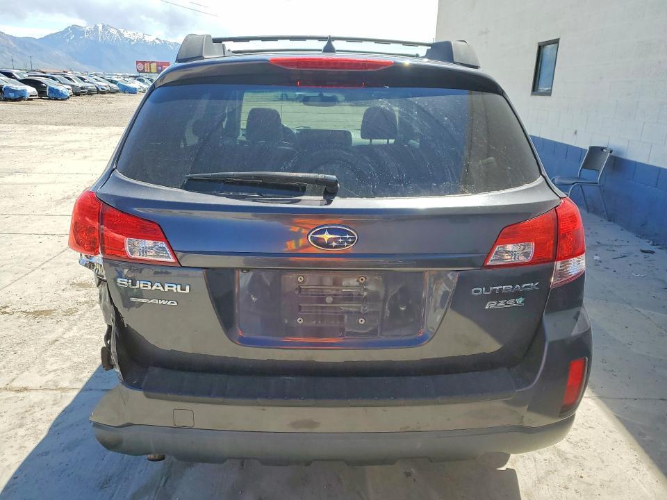 2011 Subaru Outback 2.5i Limited