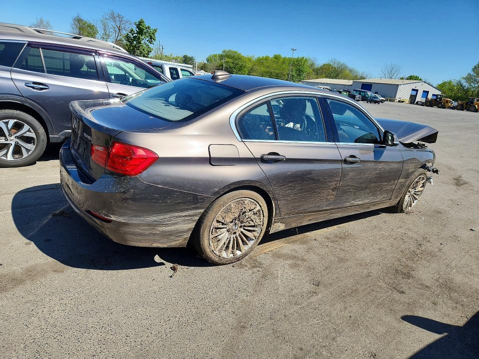 2013 BMW 328 xi Sulev
