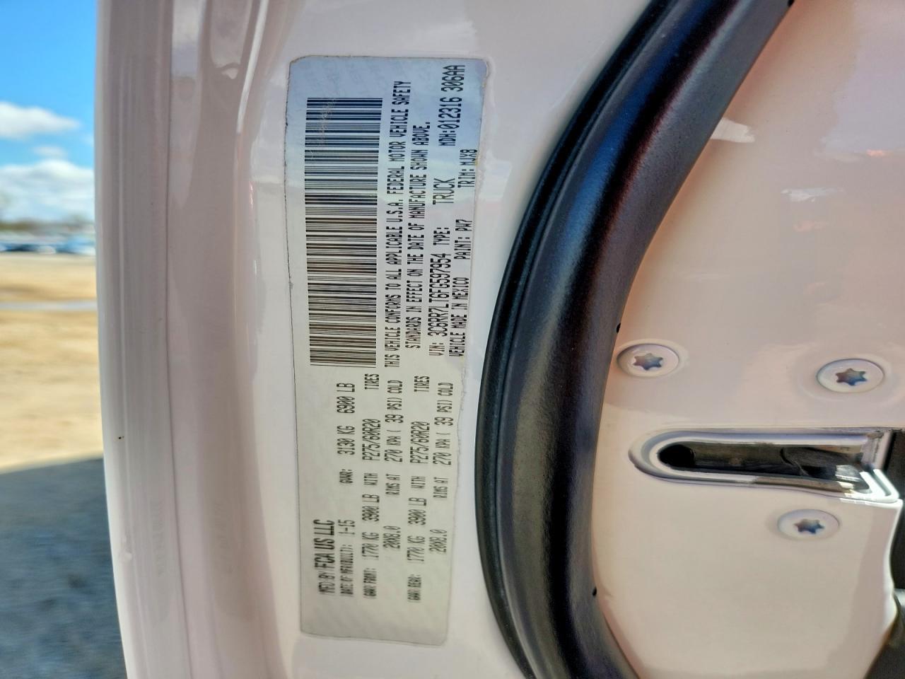 2015 Dodge RAM 1500 SLT