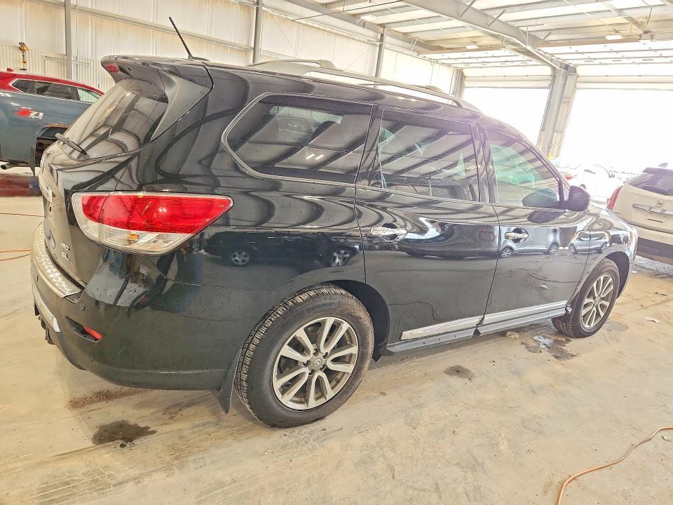 2014 Nissan Pathfinder sl