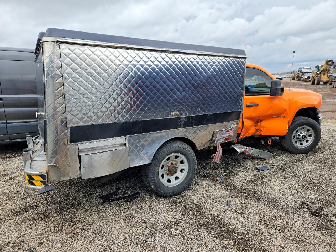 2011 GMC Sierra C2500 BOX Truck