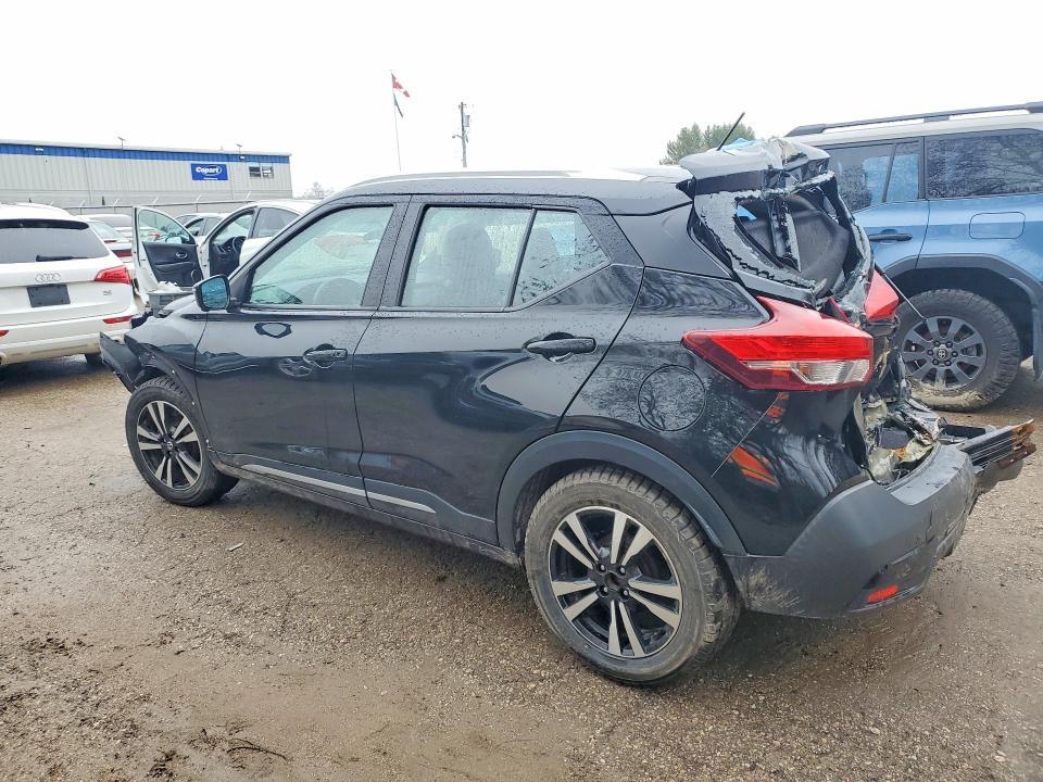2019 Nissan Kicks s