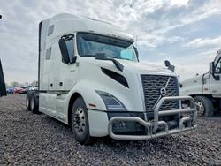 Salvage cars for sale from Copart Columbia, MO: 2023 Volv O VNL Semi Truck