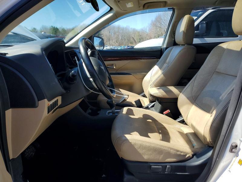 2014 Mitsubishi Outlander se