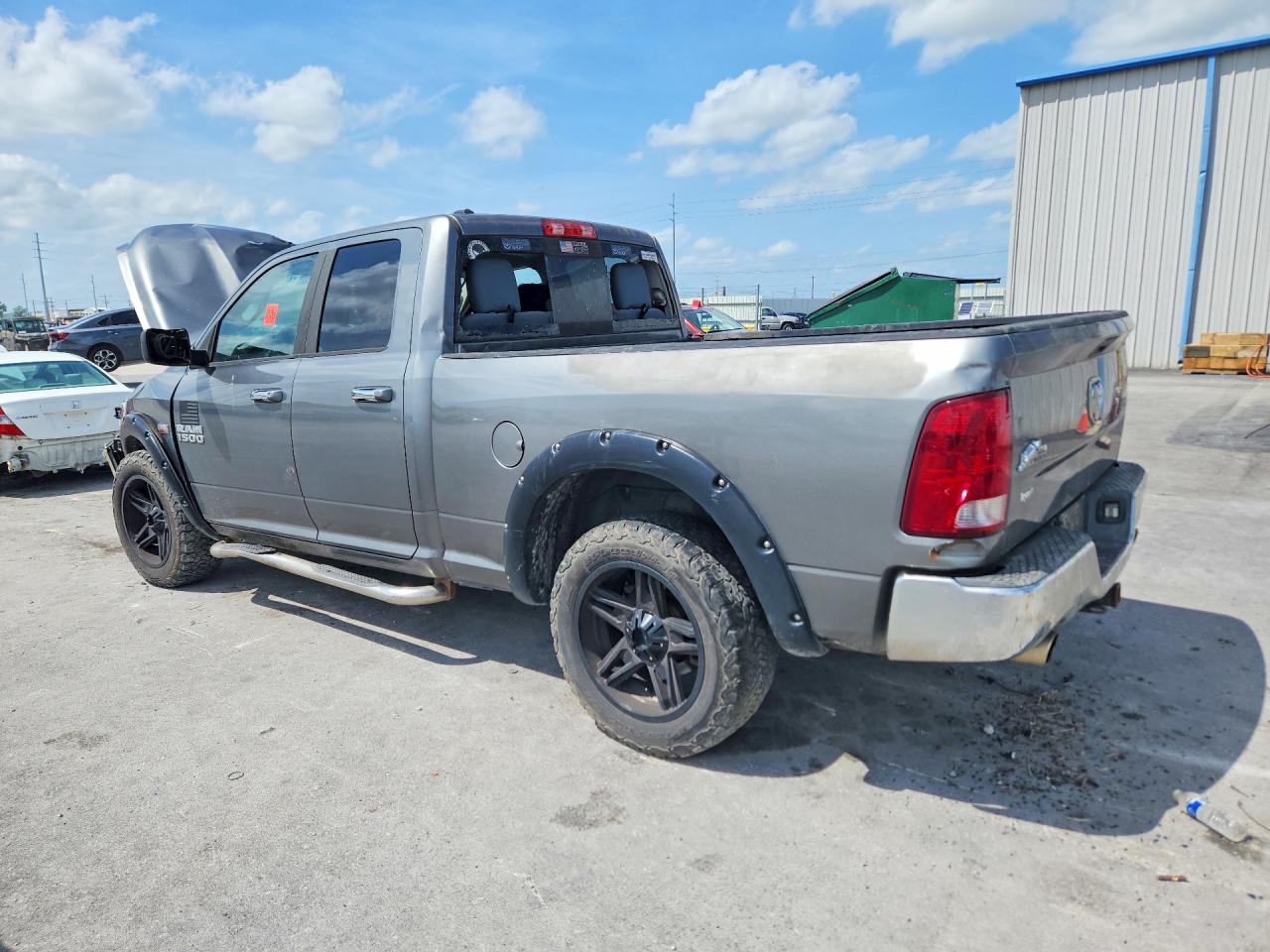 2013 Dodge RAM 1500 SLT