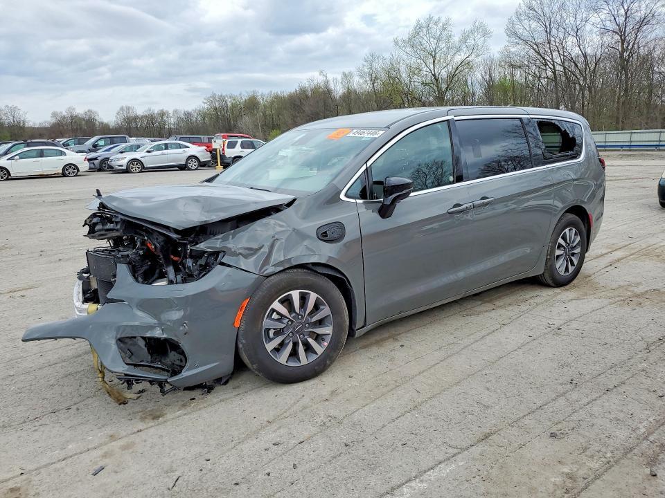 2025 Chrysler Pacifica Hybrid Select