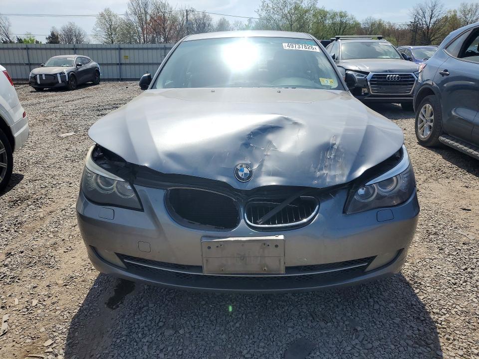 2009 BMW 528 xi