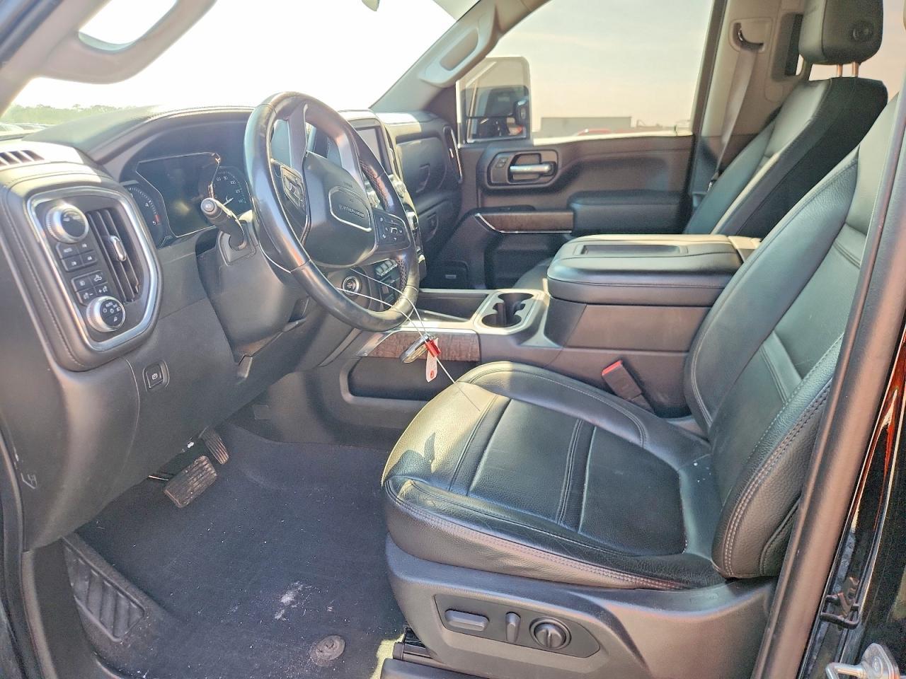 2022 GMC Sierra K2500 Denali
