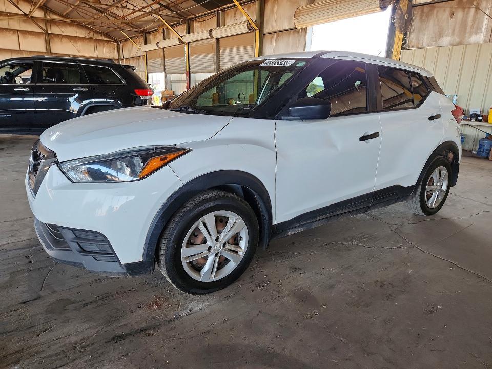 2020 Nissan Kicks s