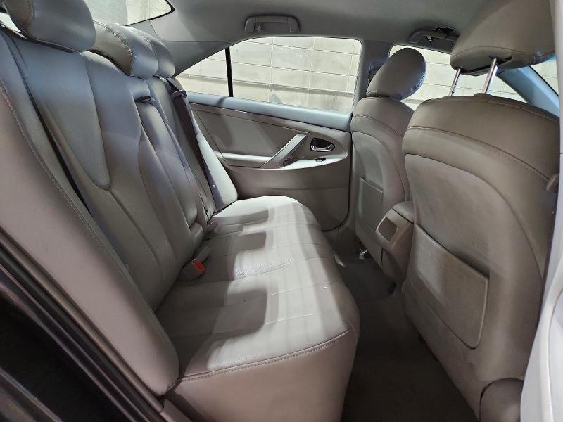 2009 Toyota Camry le