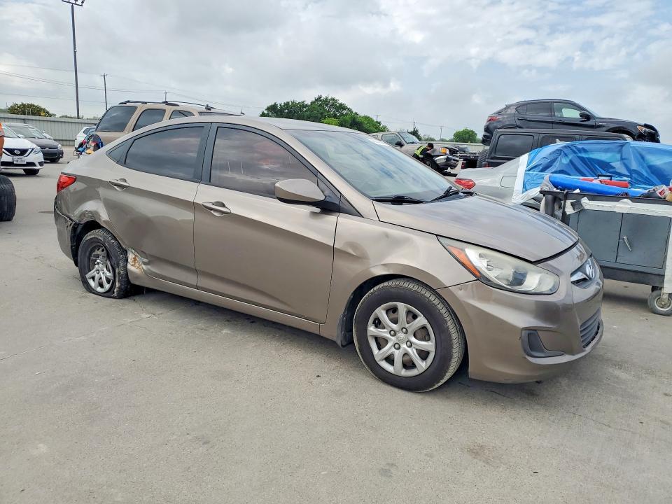 2014 Hyundai Accent gls