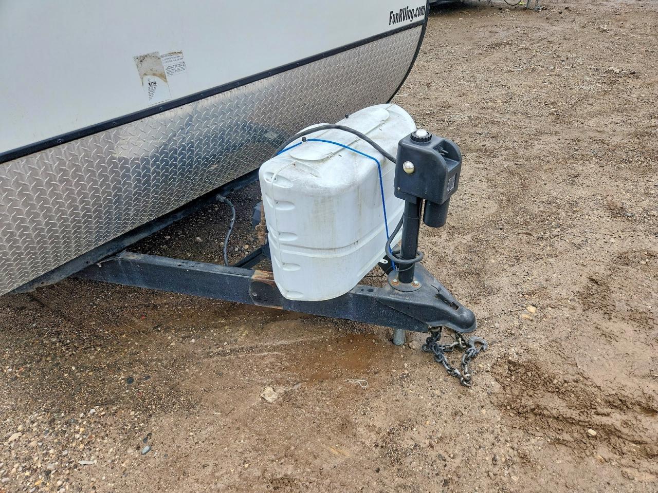 2014 Kz Rv Sportsmen Camper