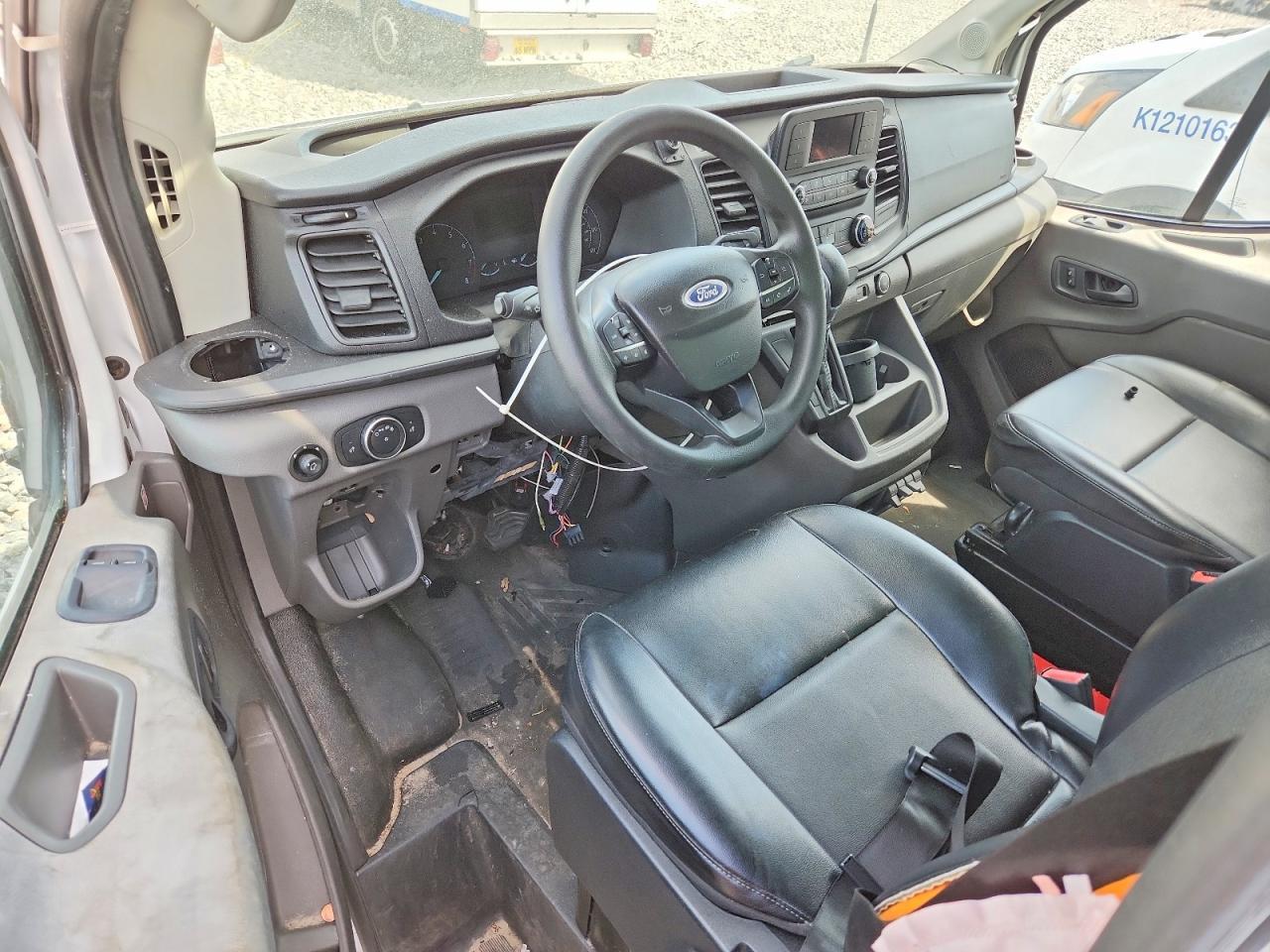 2020 Ford Transit Delivery Truck