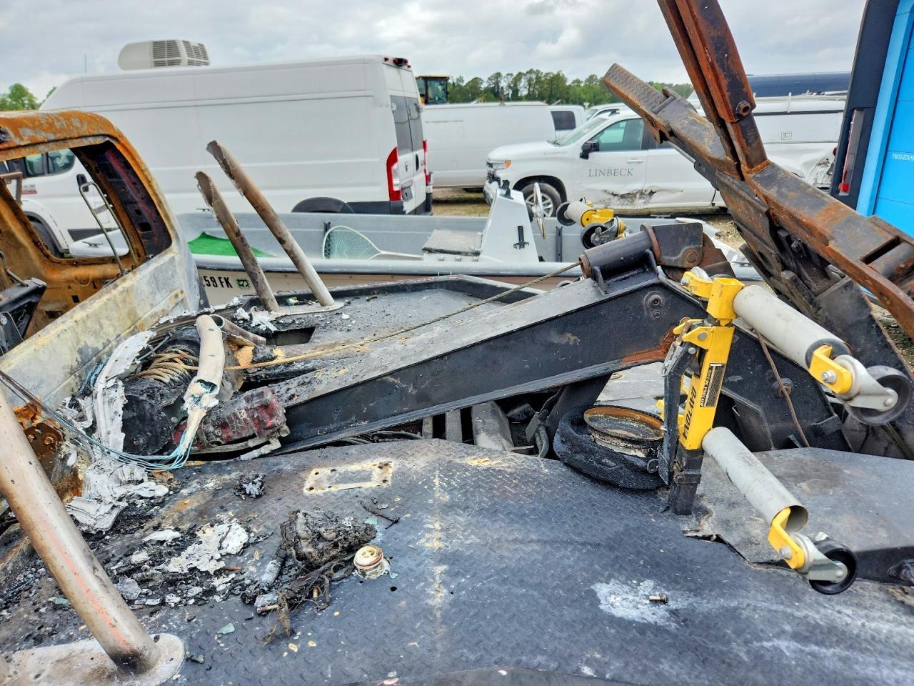 2011 Ford F350 Super Duty TOW Truck