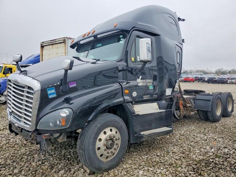 2017 Freightliner Cascadia 125