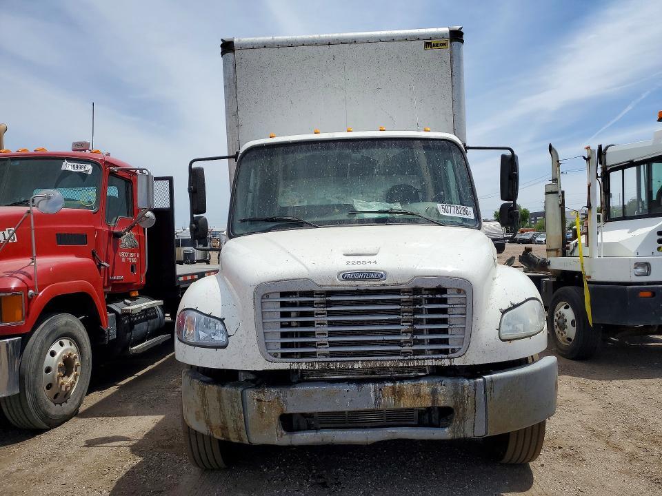 2018 Freigliner 2018 Freightliner Business Class M2 BOX Truck