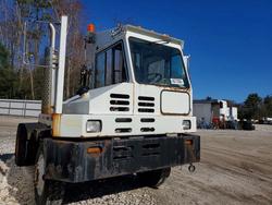 2011 Capacity Of Texas TJ5000 Yard Truck en venta en West Warren, MA