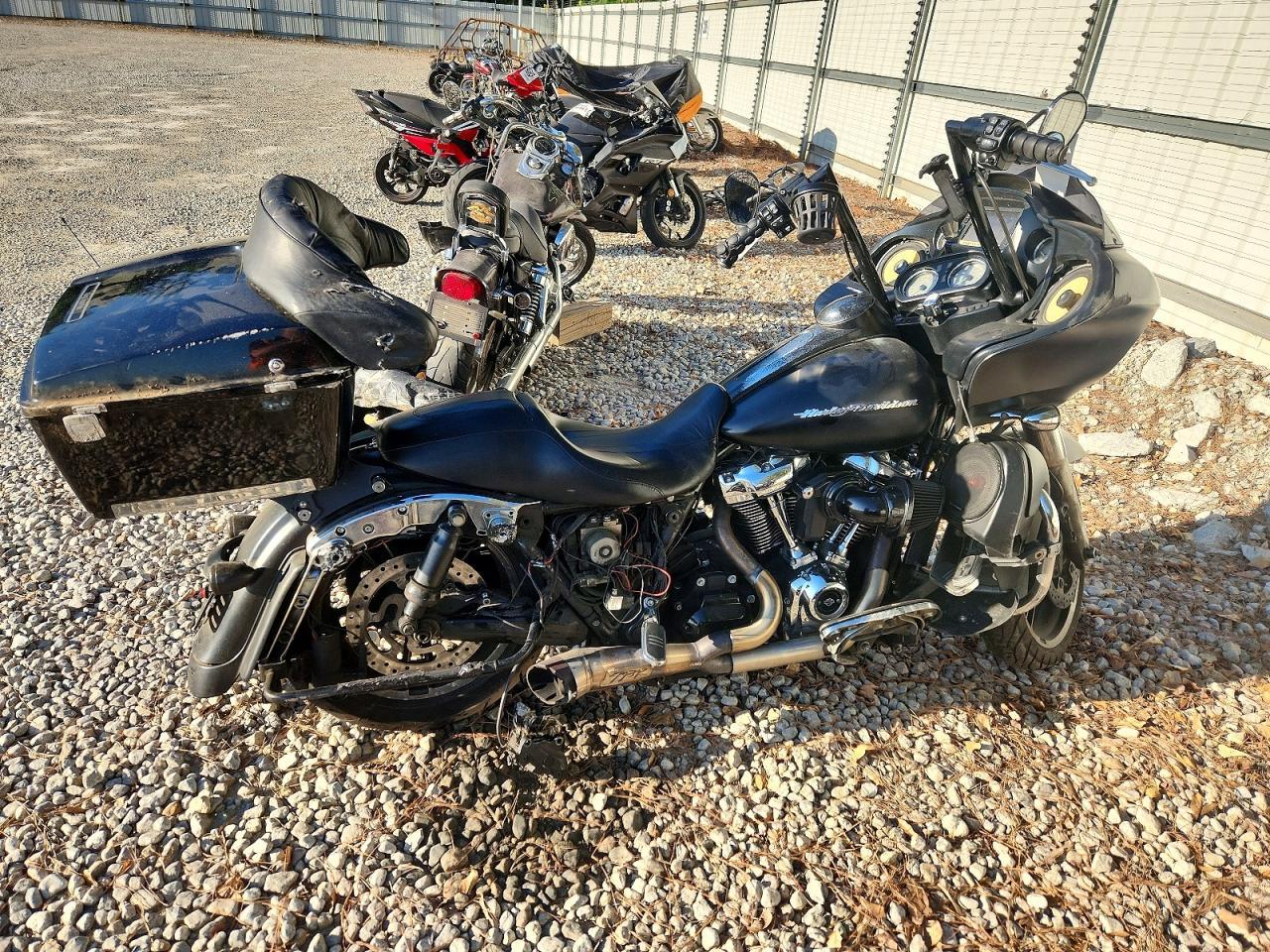 2017 Harley-Davidson Fltrxs Road Glide Special