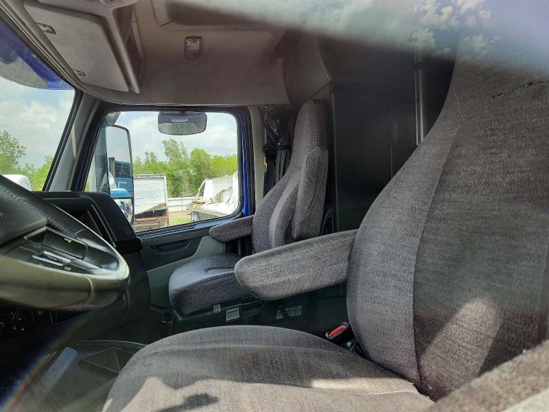 2019 Volvo VNL Semi Truck